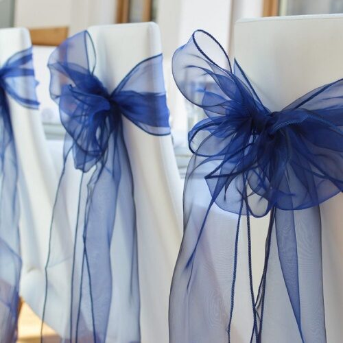 17.8 x 274 cm Each Birthday Party 25-Pack of Ribbon Bows for Wedding Reception Baby Shower White Organza Chair Sashes 