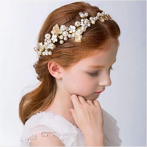 Flower girl headpiece gold This tiara is so beautiful that it is impossible not to miss a heart beat!