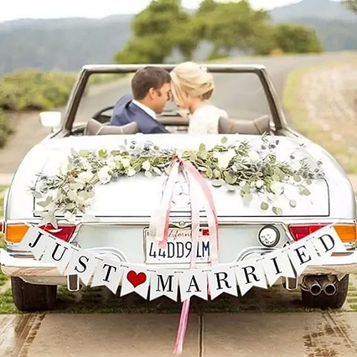 Just married wedding car decorations Stunning JUST MARRIED banner for decorating a bride and groom’s car