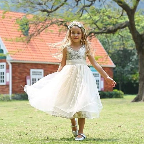 Gold sequin dress flower girl Stunning Evening gown with a sparkling gold top and a tulle skirt for ages 2-12 years old