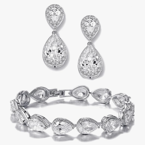 Big bridal teardrop earrings A stunning luxury jewelry set for brides woven with stunning crystals