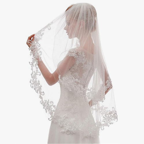 Bridal veil two tier A beautiful veil with great length...