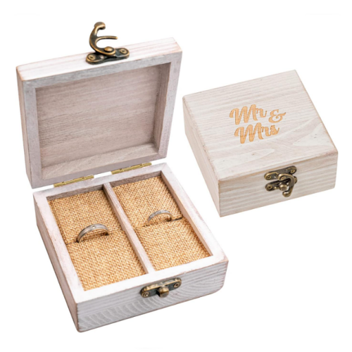 Ring bearer wooden box with engraving Mr & Mrs Can...