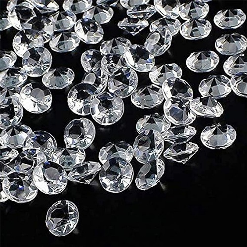 Diamond wedding table confetti to decorate the tables in a...