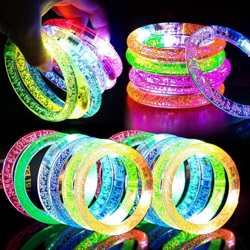 Light up wedding favors in an impressive and especially fun design in 6 devastating colors that everyone loves to wear – An affordable package of 30 glowing bracelets