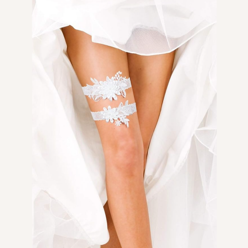 Wedding garters for bride Set of 2 stunning lace garters...
